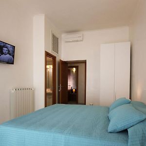 Kamer met een King Size Bed